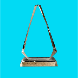 CLEAR PYRAMID GLASS TROPHY